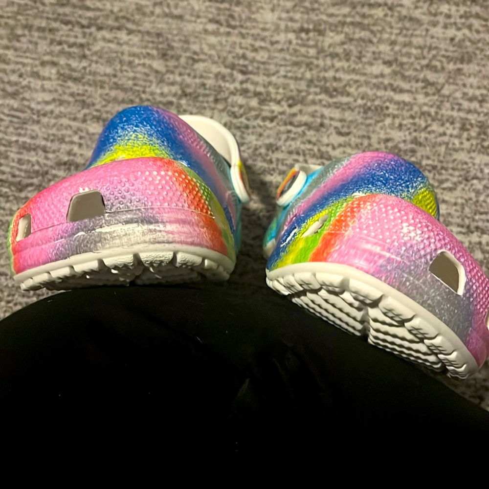 Girls Crocs - Picture 5 of 5